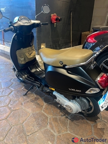 $1,200 Vespa VXL - $1,200 7