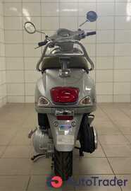 $1,450 Vespa VXL - $1,450 4