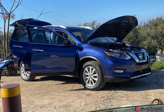 $13,900 Nissan Rogue - $13,900 5