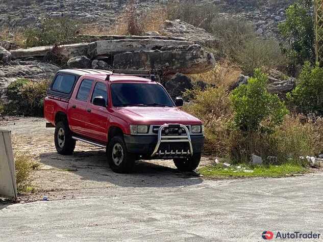 $7,500 Toyota Hilux - $7,500 1