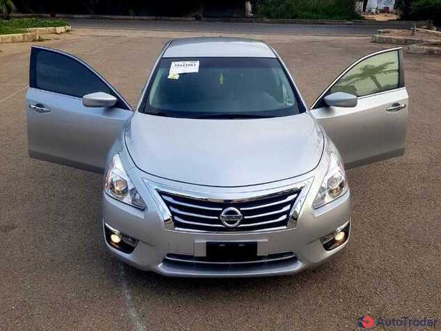 $7,300 Nissan Altima - $7,300 1