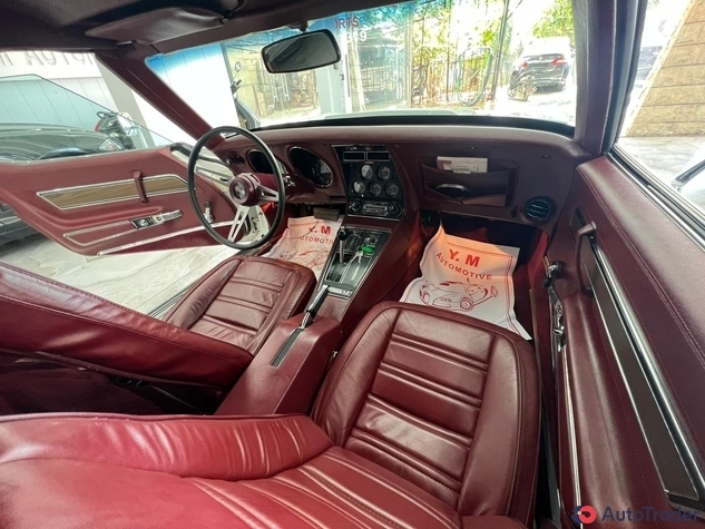 $25,000 Chevrolet Corvette Stingray - $25,000 8