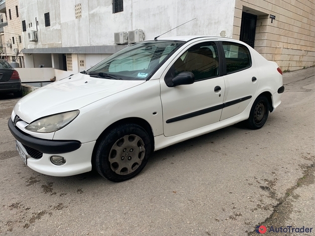 $2,300 Peugeot 206 - $2,300 3