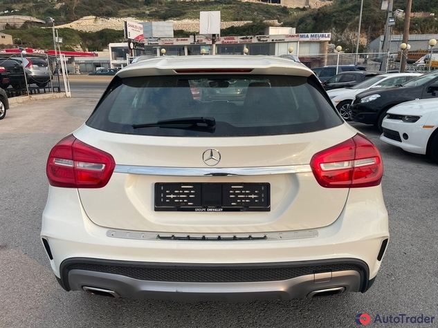 $0 Mercedes-Benz GLA - $0 4