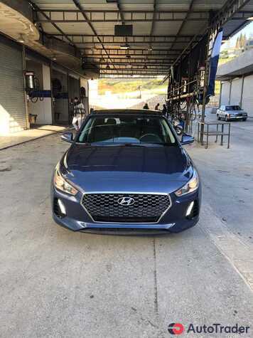 $13,500 Hyundai Elantra - $13,500 1