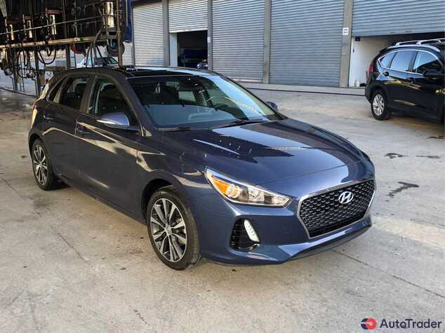 $13,500 Hyundai Elantra - $13,500 2