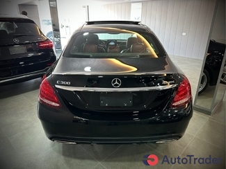 $22,900 Mercedes-Benz C-Class - $22,900 7