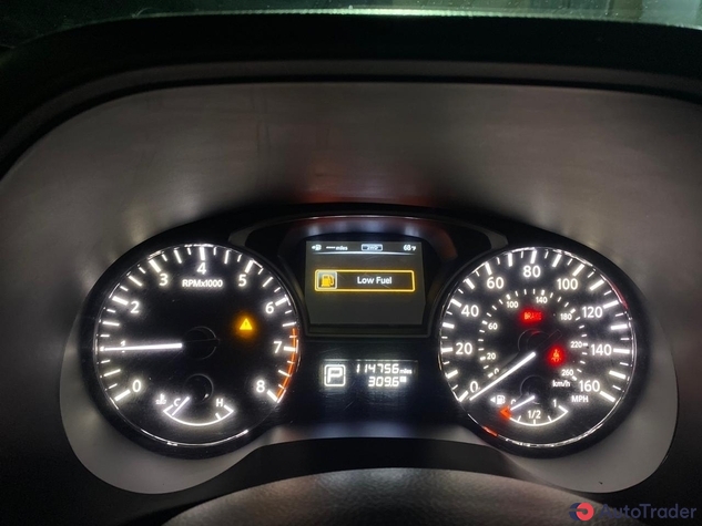 $9,900 Nissan Pathfinder - $9,900 8