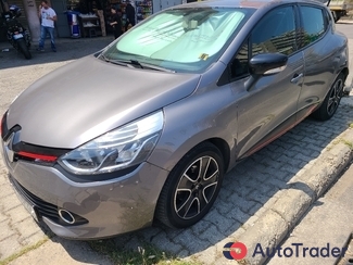 $8,500 Renault Clio - $8,500 6