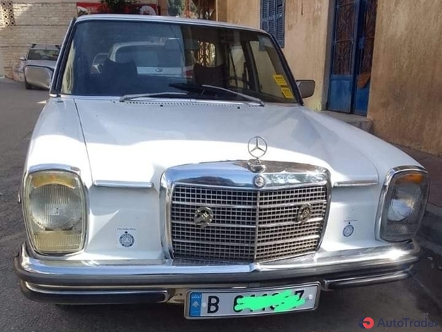 $3,000 Mercedes-Benz 230 - $3,000 1