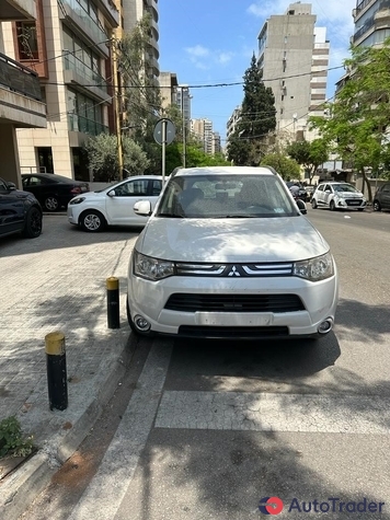 $12,000 Mitsubishi Outlander - $12,000 1