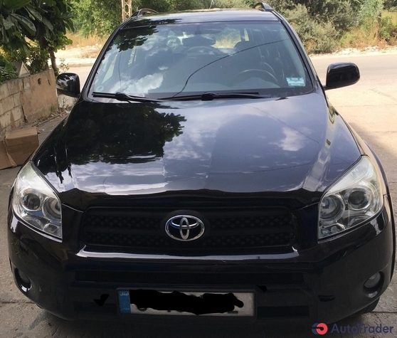 $7,300 Toyota RAV4 - $7,300 2