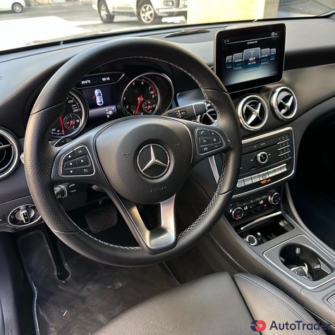 $27,000 Mercedes-Benz CLA - $27,000 9