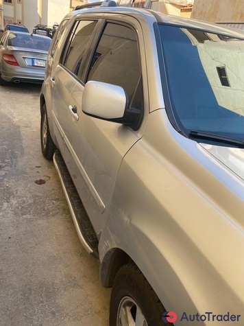 $9,000 Honda Pilot - $9,000 5