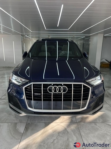$72,800 Audi Q7 - $72,800 1