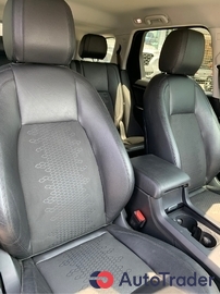 $24,000 Land Rover Discovery Sport - $24,000 7