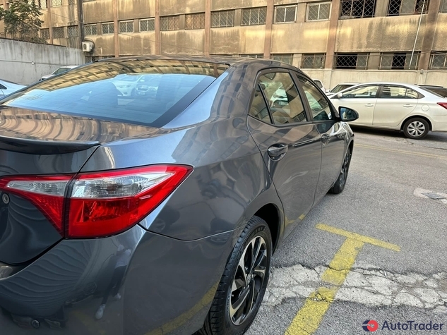 $10,000 Toyota Corolla - $10,000 5