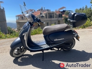 $1,000 Vespa Px200 - $1,000 2