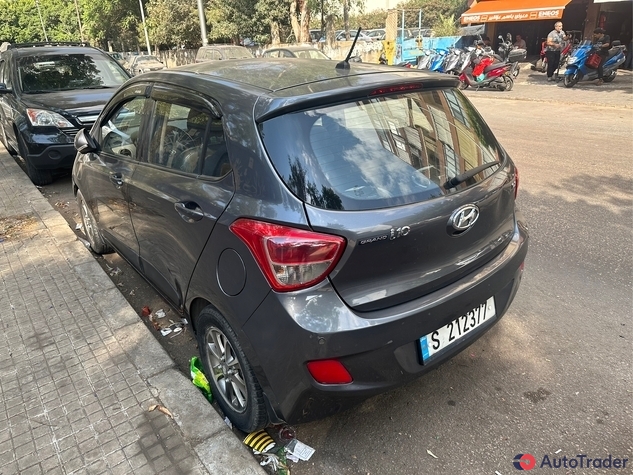 $7,400 Hyundai Grand i 10 - $7,400 5