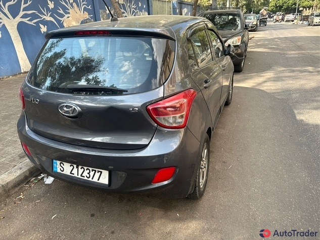 $7,400 Hyundai Grand i 10 - $7,400 6