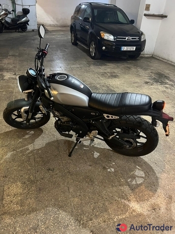 $0 Yamaha Xsr - $0 5