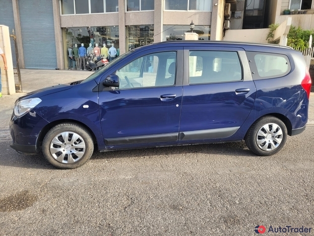 $10,500 Dacia Lodgy - $10,500 5