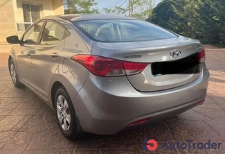 $8,350 Hyundai Elantra - $8,350 4