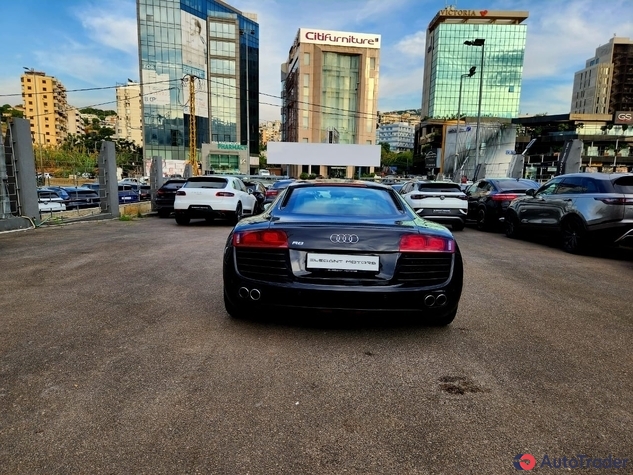 $58,000 Audi R8 - $58,000 8