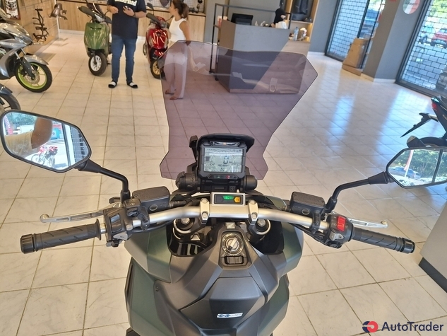 $0 Honda XADV - $0 5