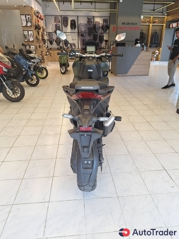 $0 Honda XADV - $0 6