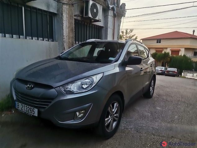 $9,000 Hyundai Tucson - $9,000 1