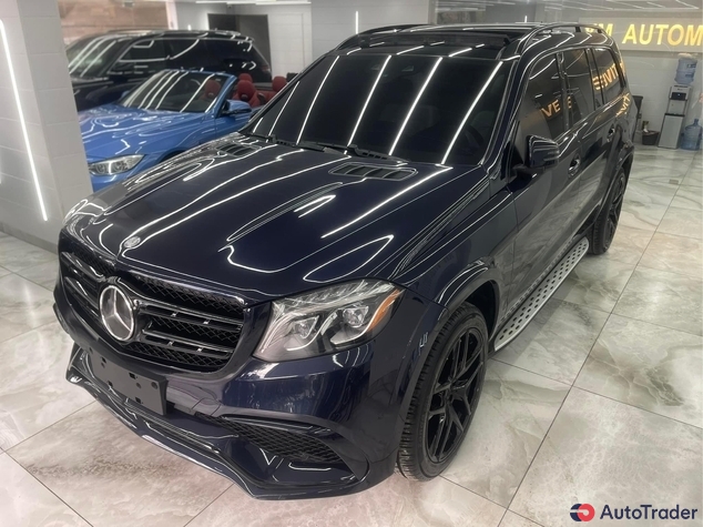 $44,000 Mercedes-Benz GLS - $44,000 3