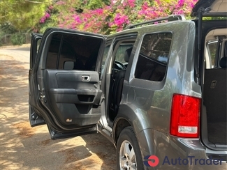 $9,500 Honda Pilot - $9,500 8