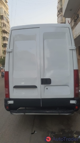 $9,000 Iveco Daily - $9,000 1