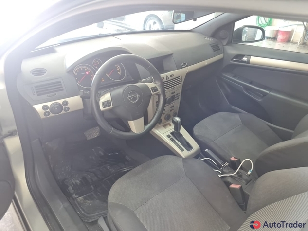 $5,300 Opel Astra - $5,300 4