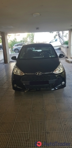 $8,100 Hyundai Grand i 10 - $8,100 1