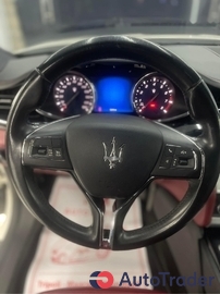 $32,000 Maserati Quattroporte - $32,000 6
