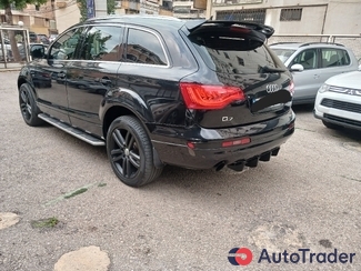 $8,800 Audi Q7 - $8,800 2