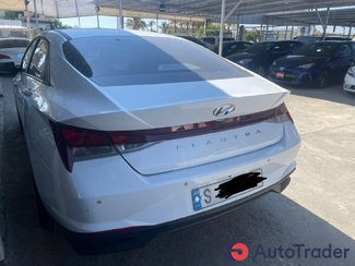 $19,900 Hyundai Elantra - $19,900 4
