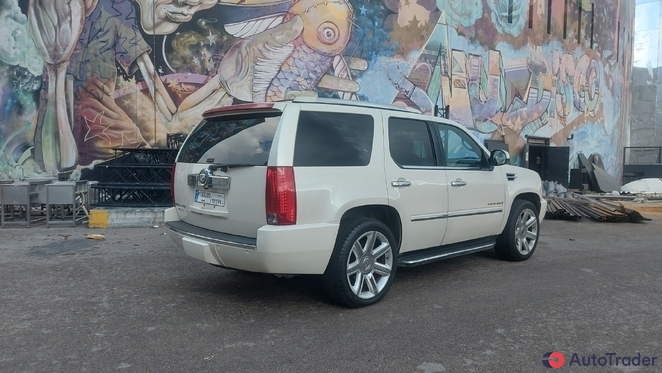 $8,800 Cadillac Escalade - $8,800 8