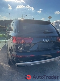 $0 Audi Q7 - $0 6