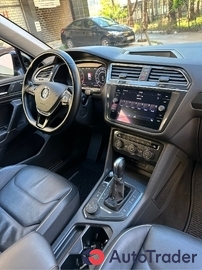 $34,000 Volkswagen Tiguan - $34,000 7