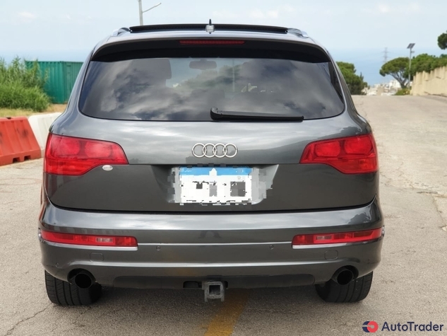 $0 Audi Q7 - $0 5