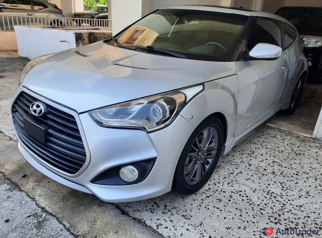 $9,900 Hyundai Veloster - $9,900 1