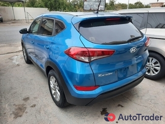 $14,800 Hyundai Tucson - $14,800 4