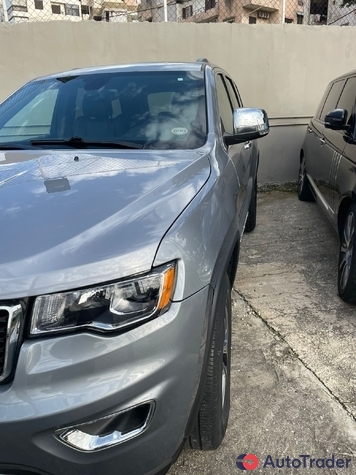 $26,000 Jeep Grand Cherokee Limited - $26,000 4