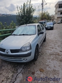 $2,700 Renault Clio - $2,700 2