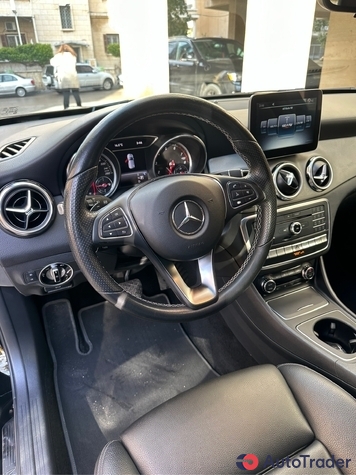 $28,000 Mercedes-Benz GLA - $28,000 9