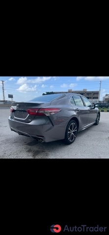 $25,000 Toyota Camry - $25,000 5