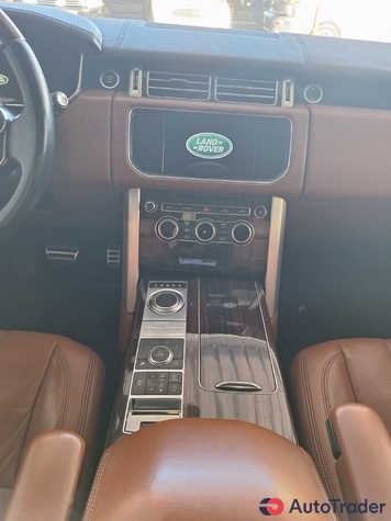 $43,000 Land Rover Range Rover Vogue - $43,000 8